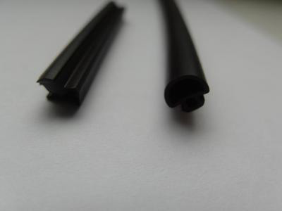 Dichtungen Schläuche Silikonschnüre Gummiplatten für Industrie Produktion Hersteller in Polen